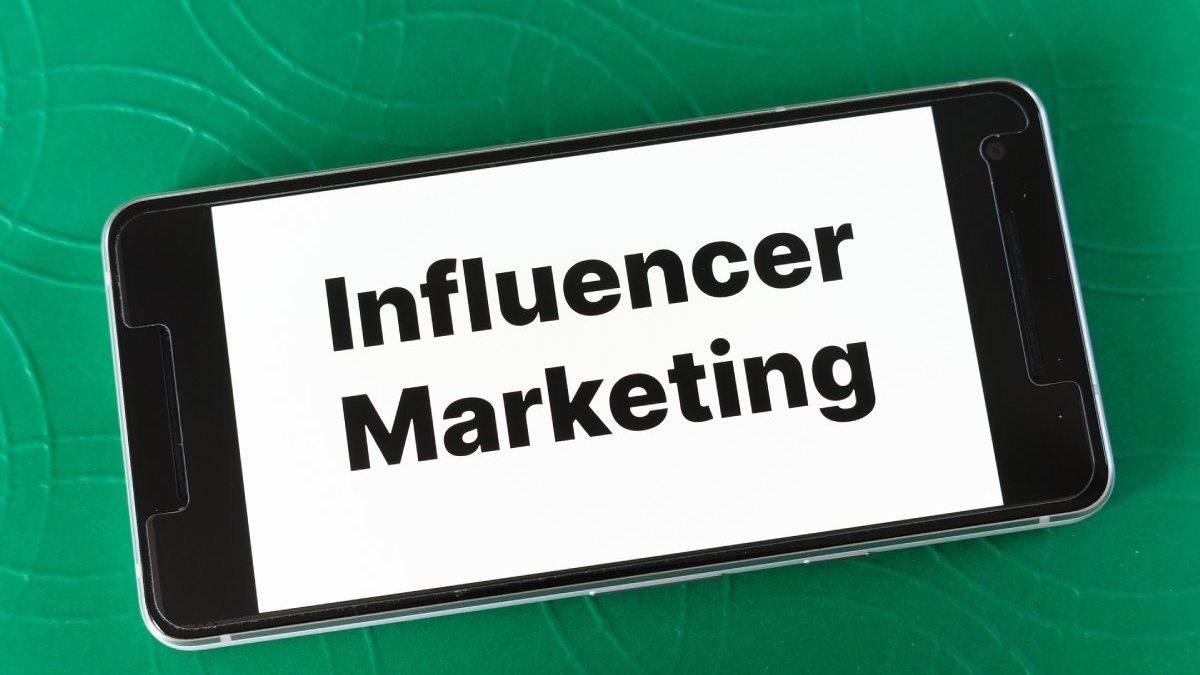 Influencer Marketing- Definition, Operate, Campaign, And More